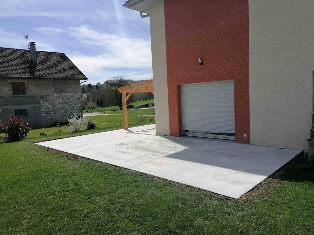 Maçonnerie paysagère baie vitrée